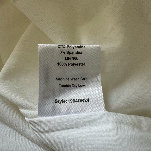 NWT Choosy White Endless Summer Eyelet Off the Shoulder Mini Dress Size Medium - Picture 15 of 15